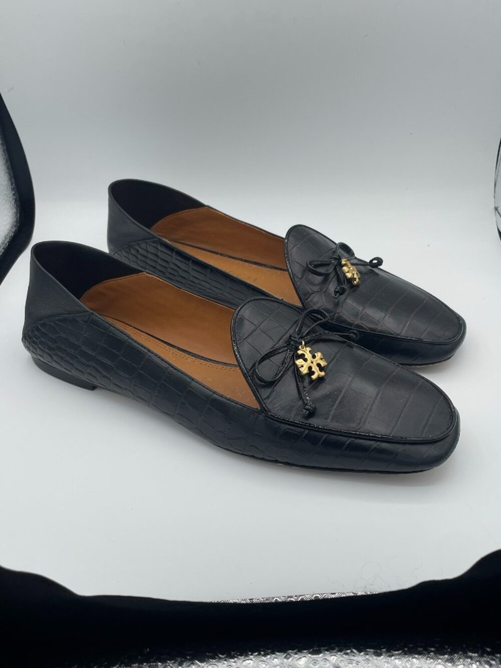 Tory Burch Ballet/Loafer with Charm Size 10